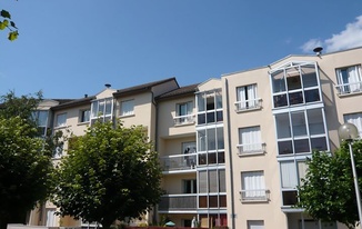 [A Louer / Quartier MAIRIE] 

T...
