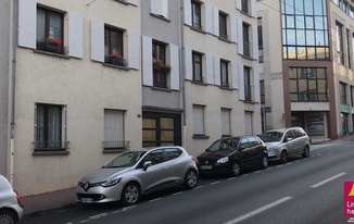 [A Louer / Quartier Hyper-centre] 

 D...