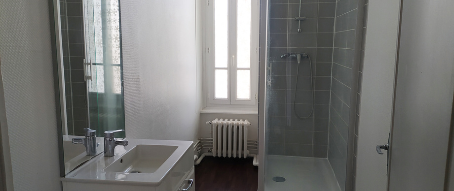 Appartement type 3bis - 70.99 m² - Secteur Centre