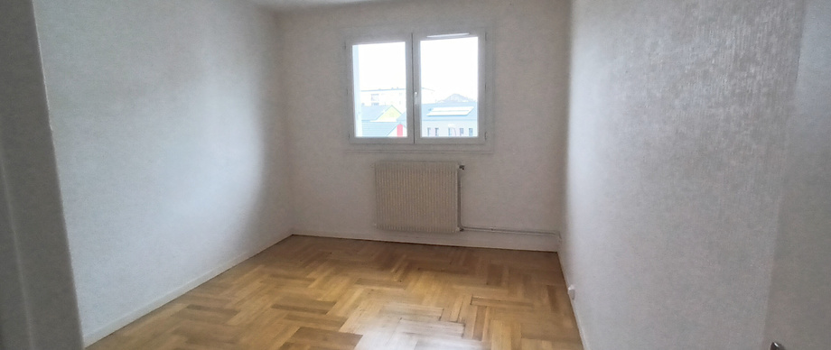 Appartement type 4 - 74 m² - Secteur Centre