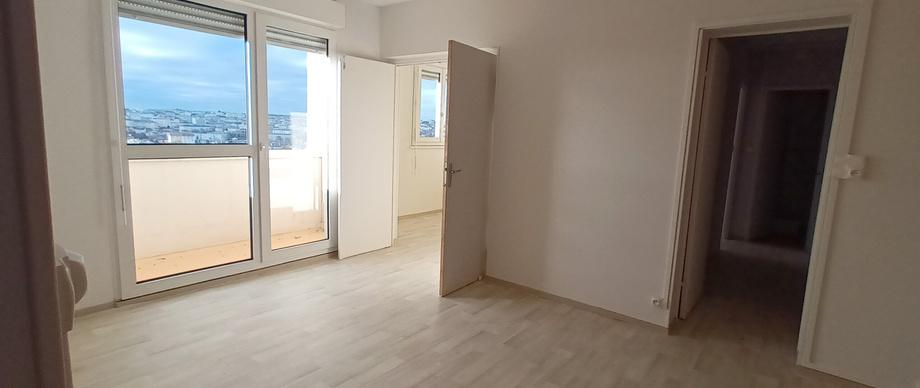 Appartement type 2bis - 46 m² - Secteur Sud