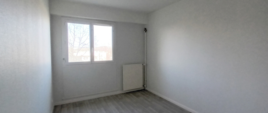 Appartement type 4 - 85 m² - Secteur Sud